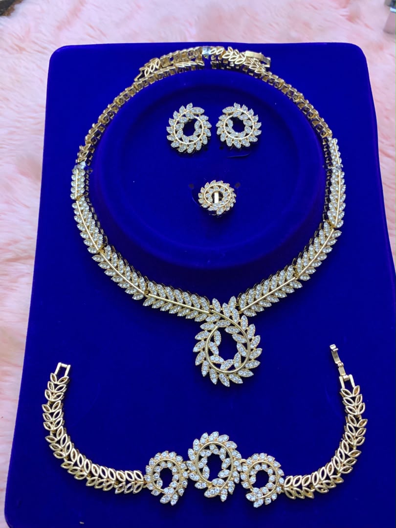 Costume Set - Image 4